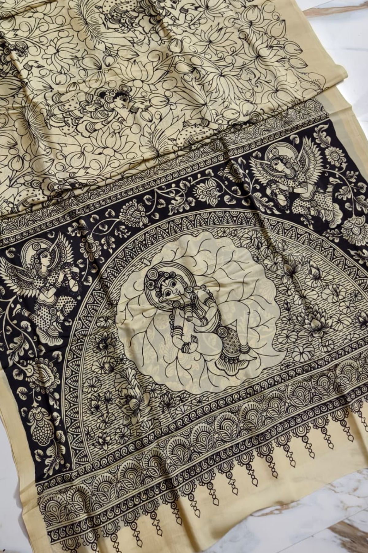 Ivory Srikalahasti Kalamkari Saree 3