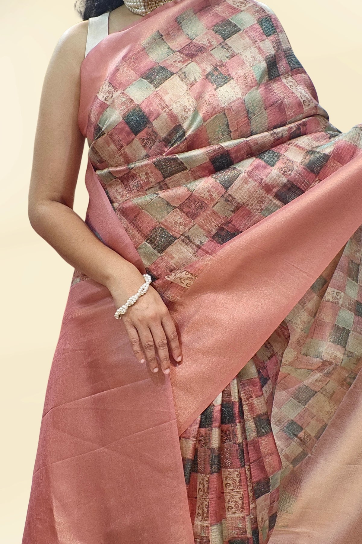 Pink Checks Rajguru Printed Saree