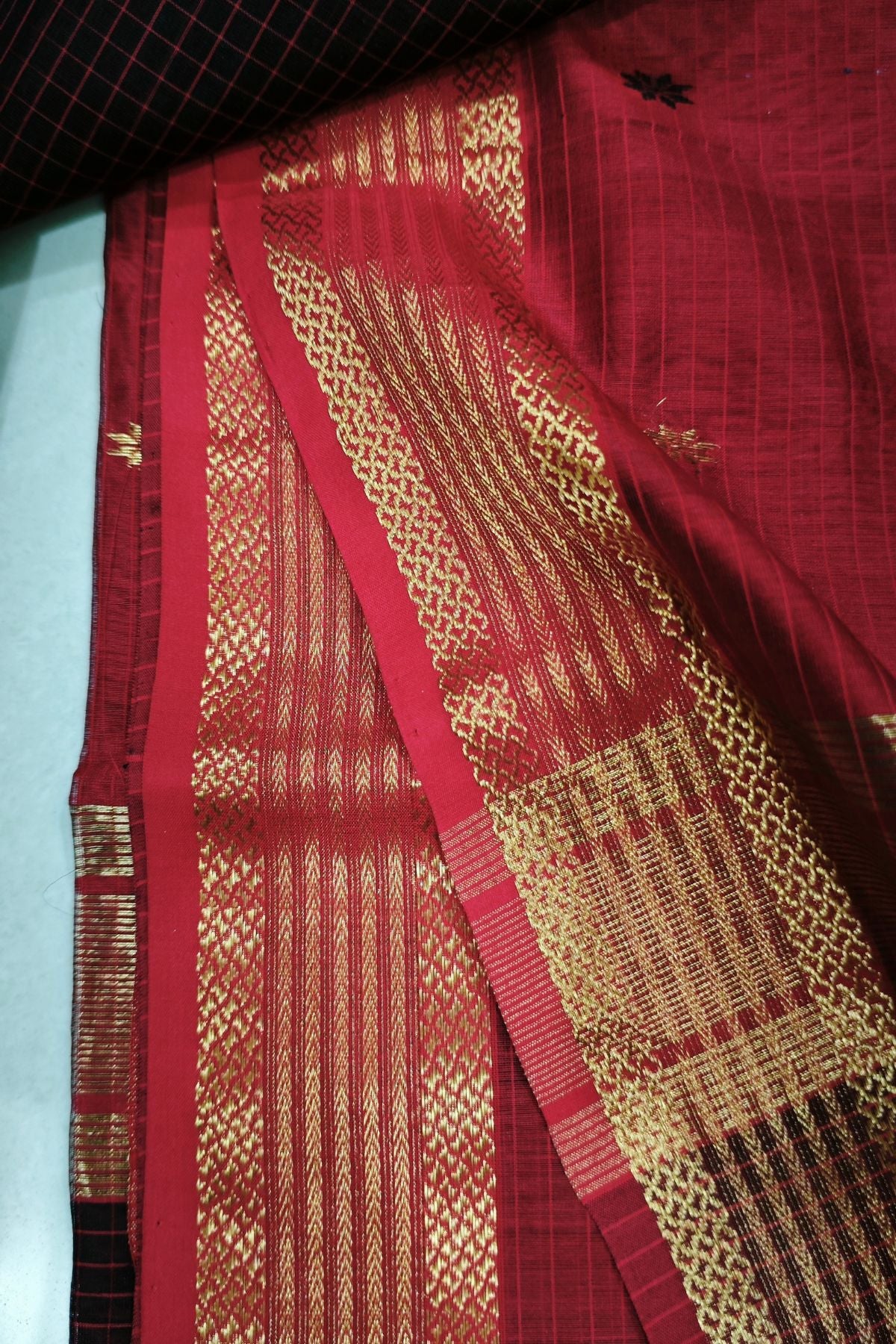 Black Checks Star Buti Maheshwari Saree