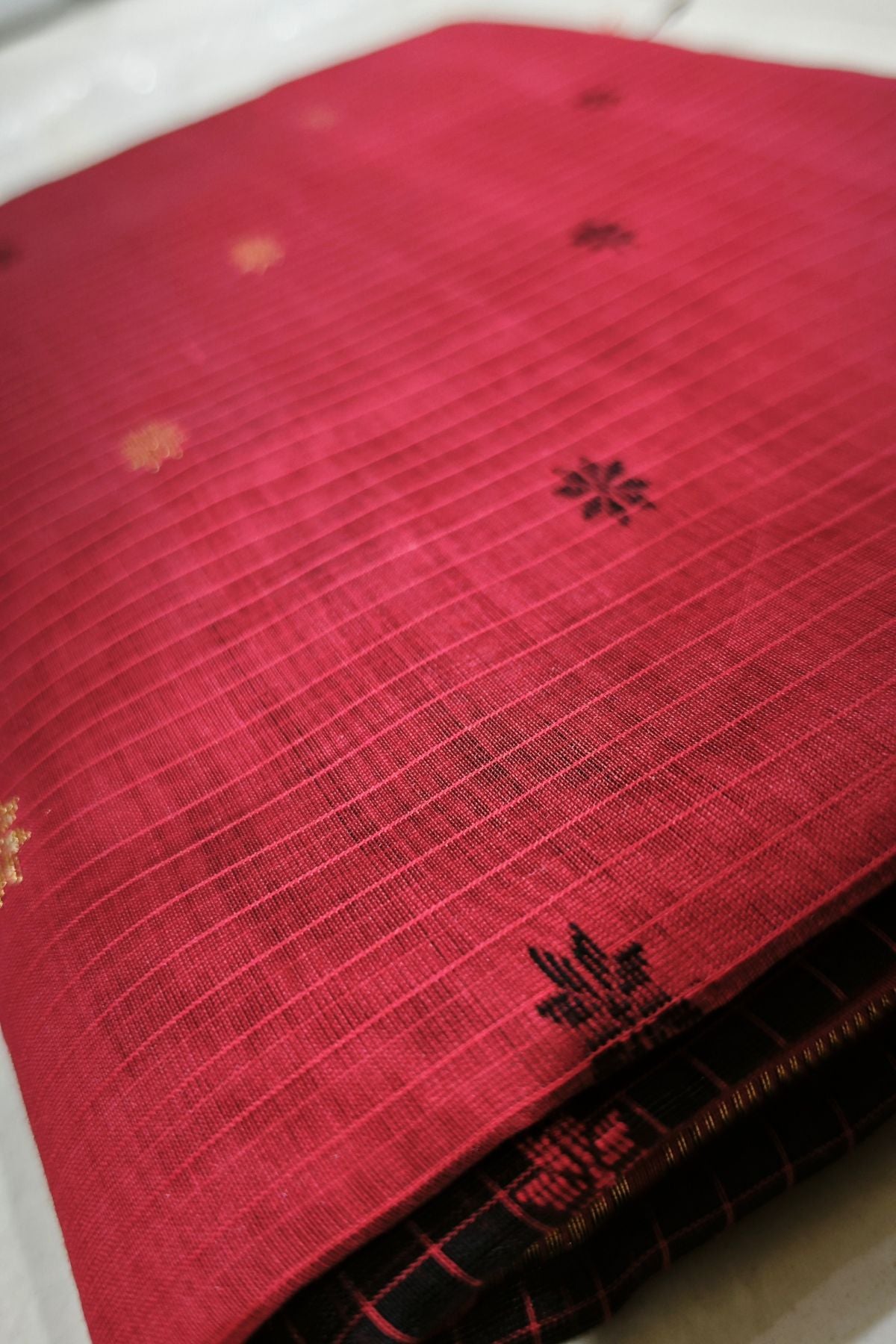 Black Checks Star Buti Maheshwari Saree