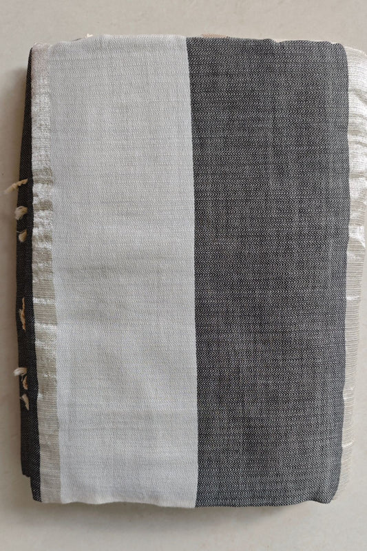 Black & White 4 Pedal Maheshwari Saree