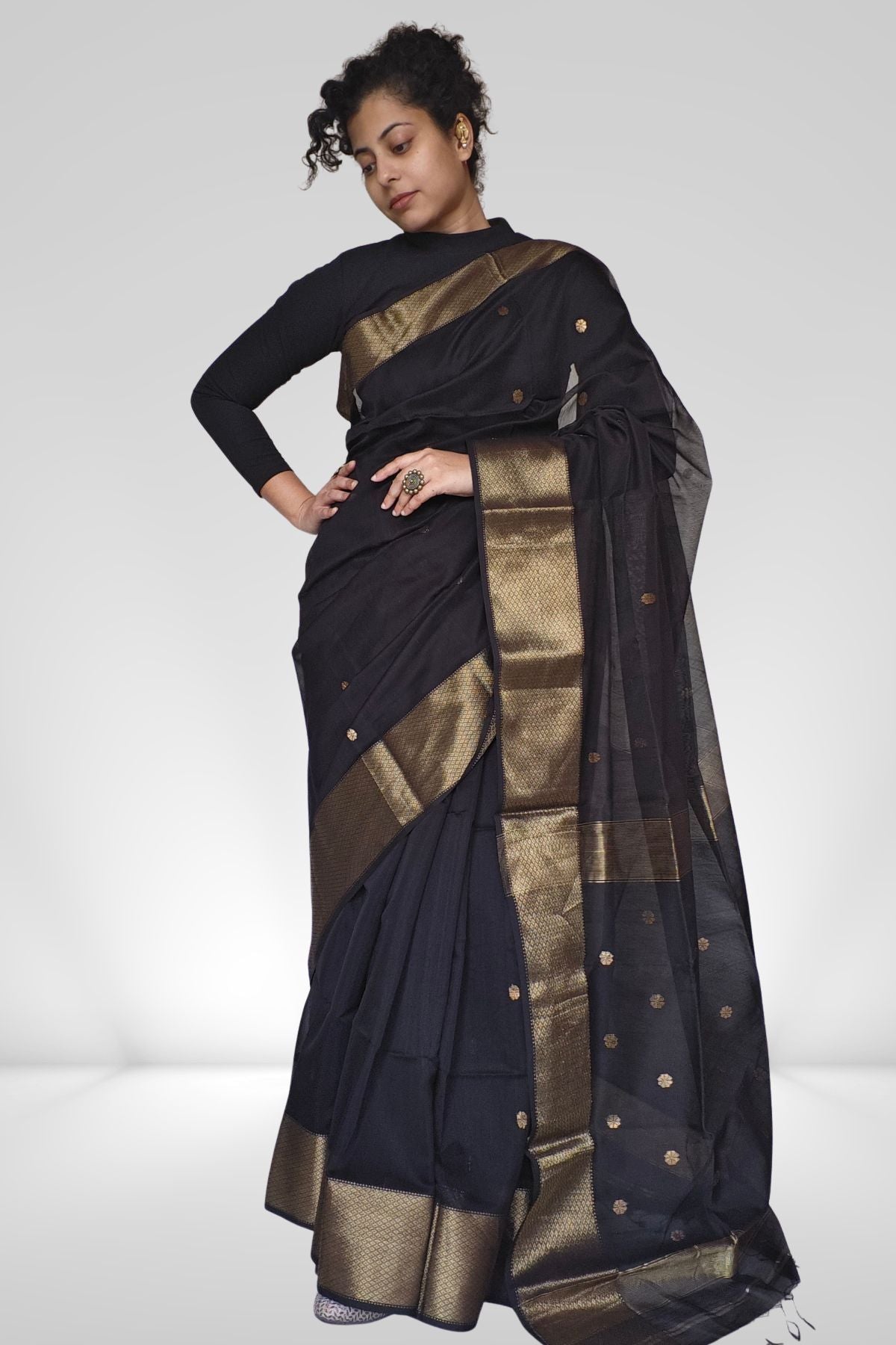 Black Badi Choti Maheshwari Saree