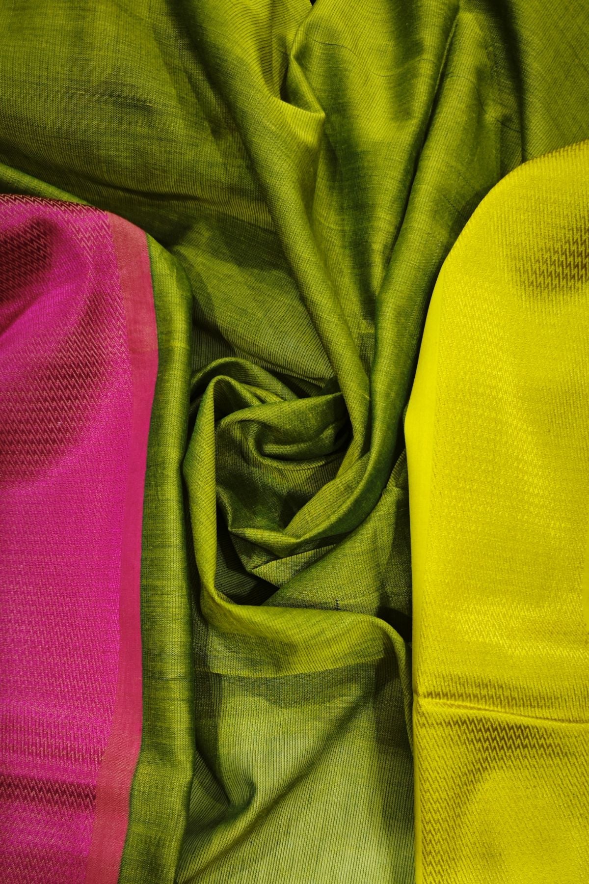 Green Damru Palla Maheshwari Saree