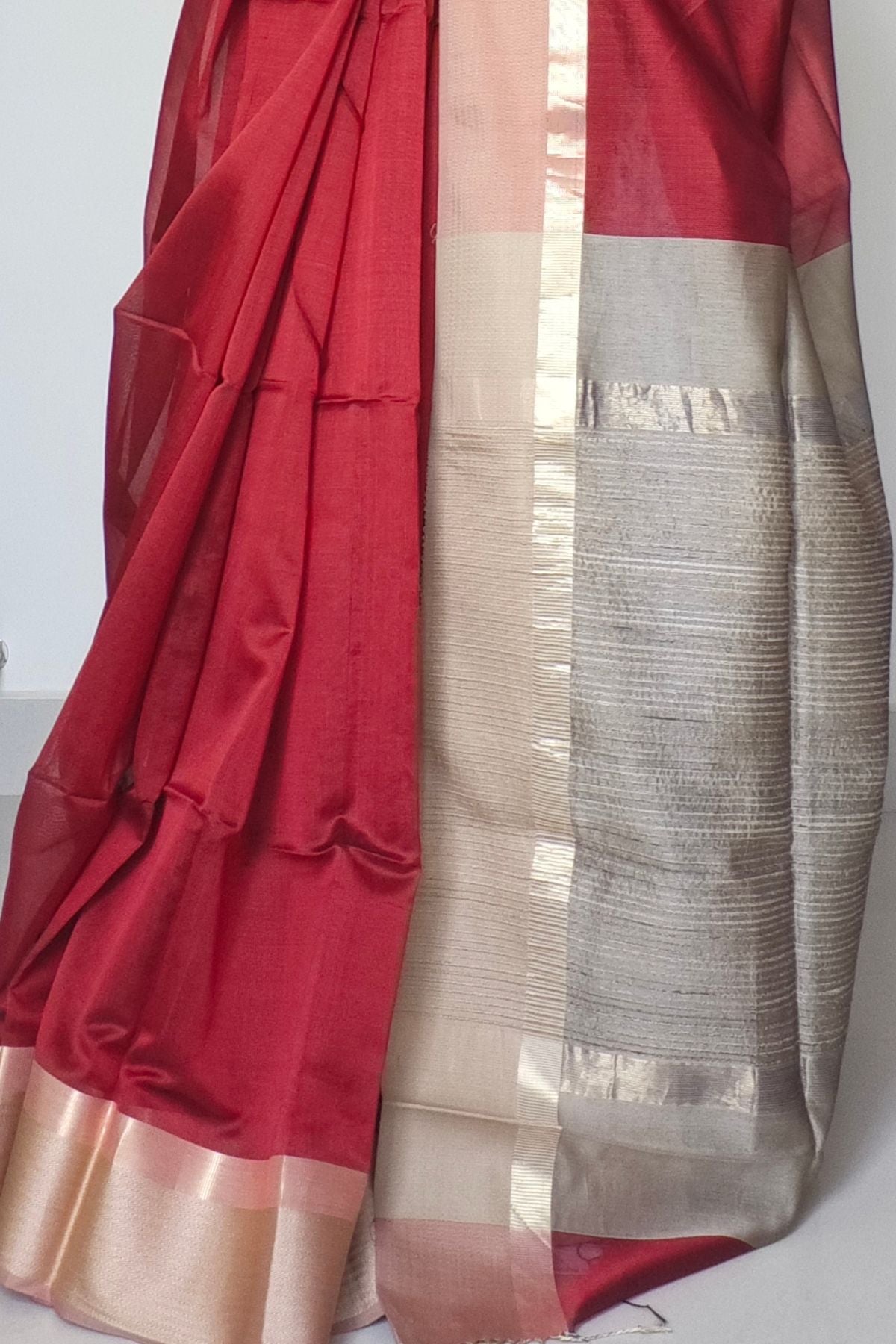 Maroon Gicha Silk Maheshwari Saree