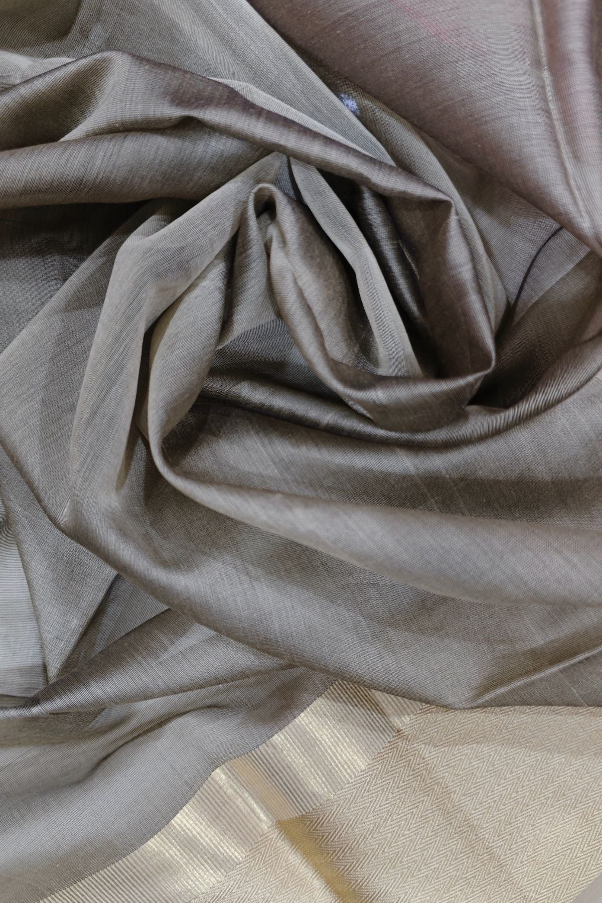 Maroon Gicha Silk Maheshwari Saree