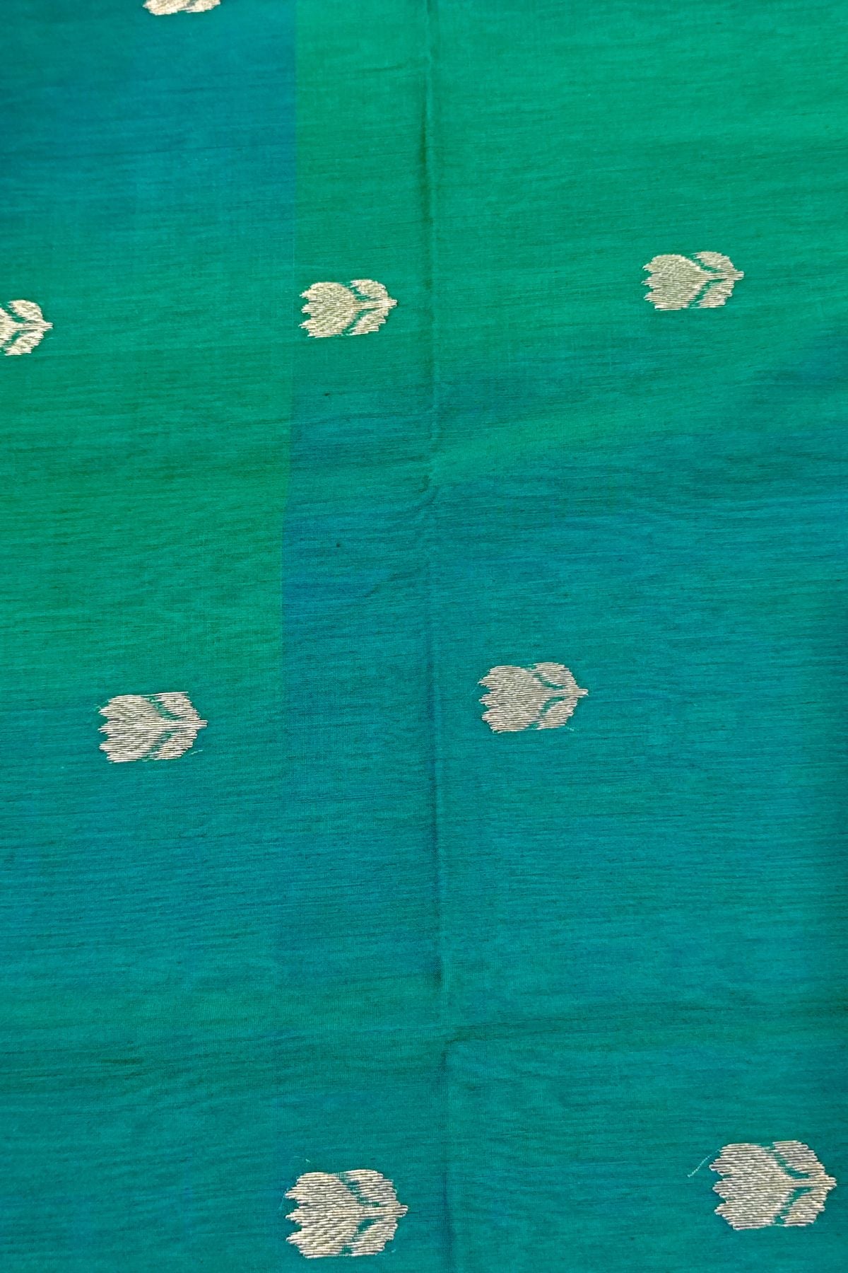 Peacock Green Lotus Motifs Maheshwari Saree