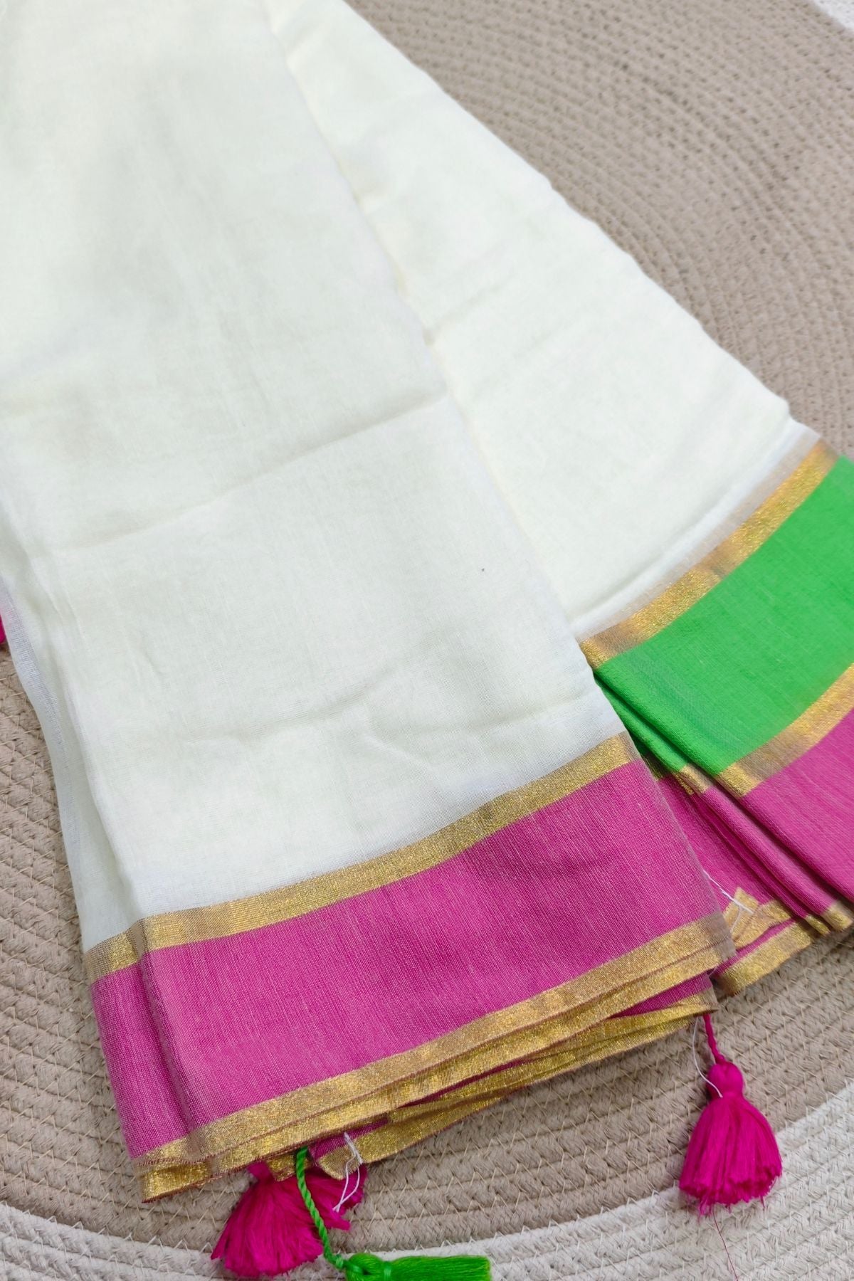 Pink & Green Border White Mulcotton Saree