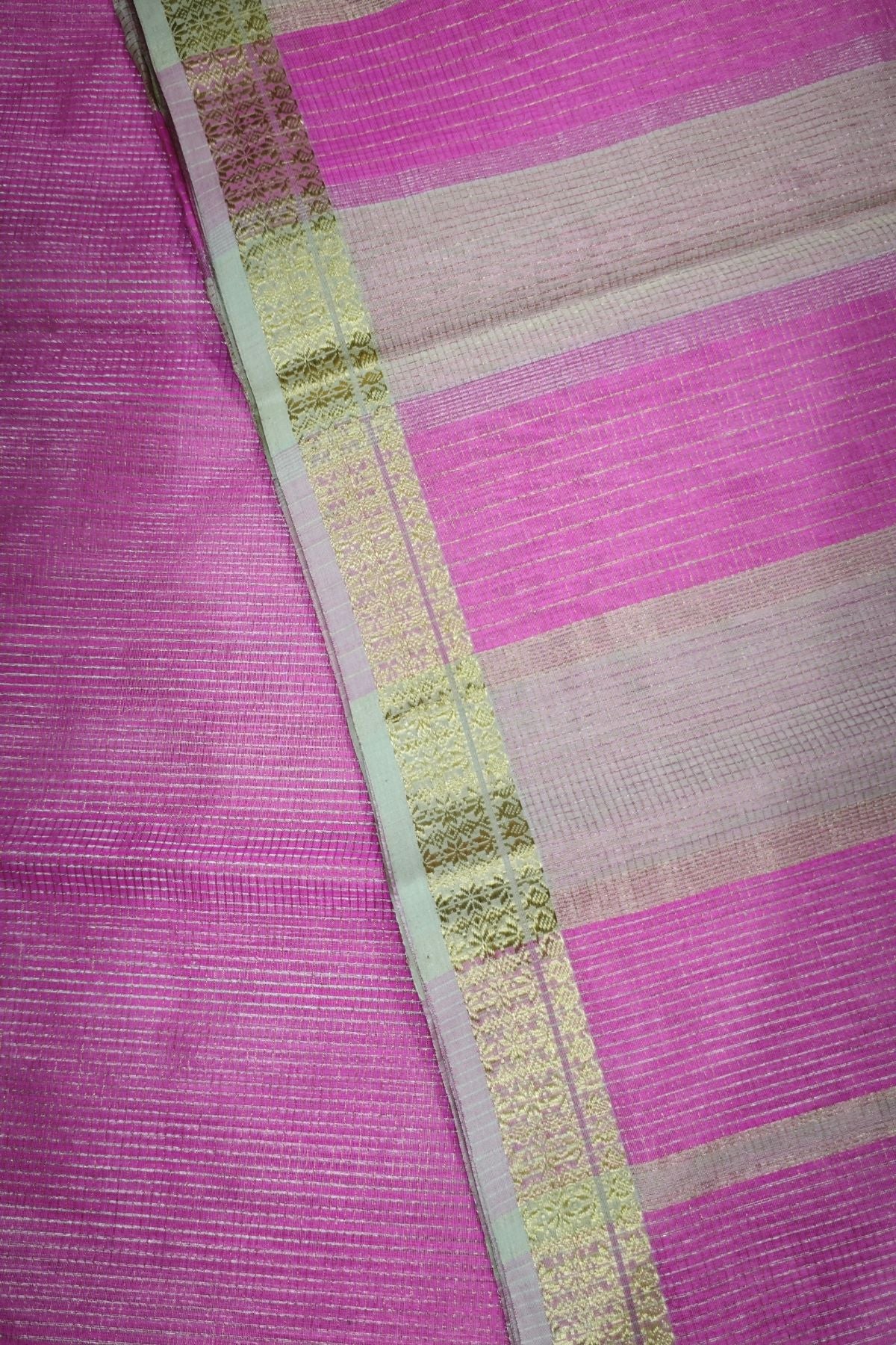 Pink Zari Checks Maheshwari Saree