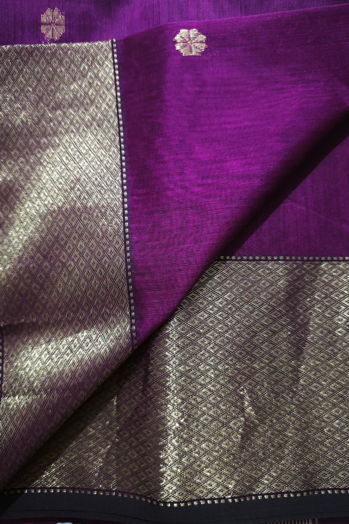 Purple Badi Choti Maheshwari Saree